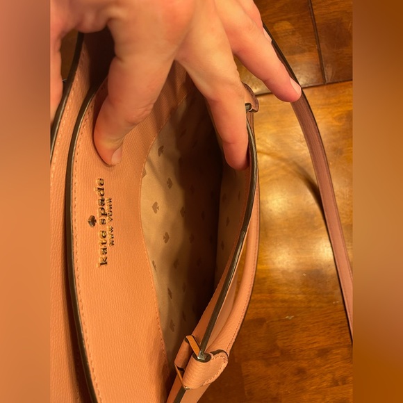 Adorable Kate Spade Light Pink Crossbody! - Picture 7 of 9